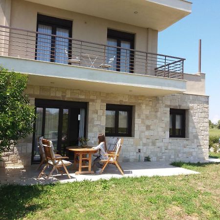 Alkyoni House In Afytos Villa Bagian luar foto
