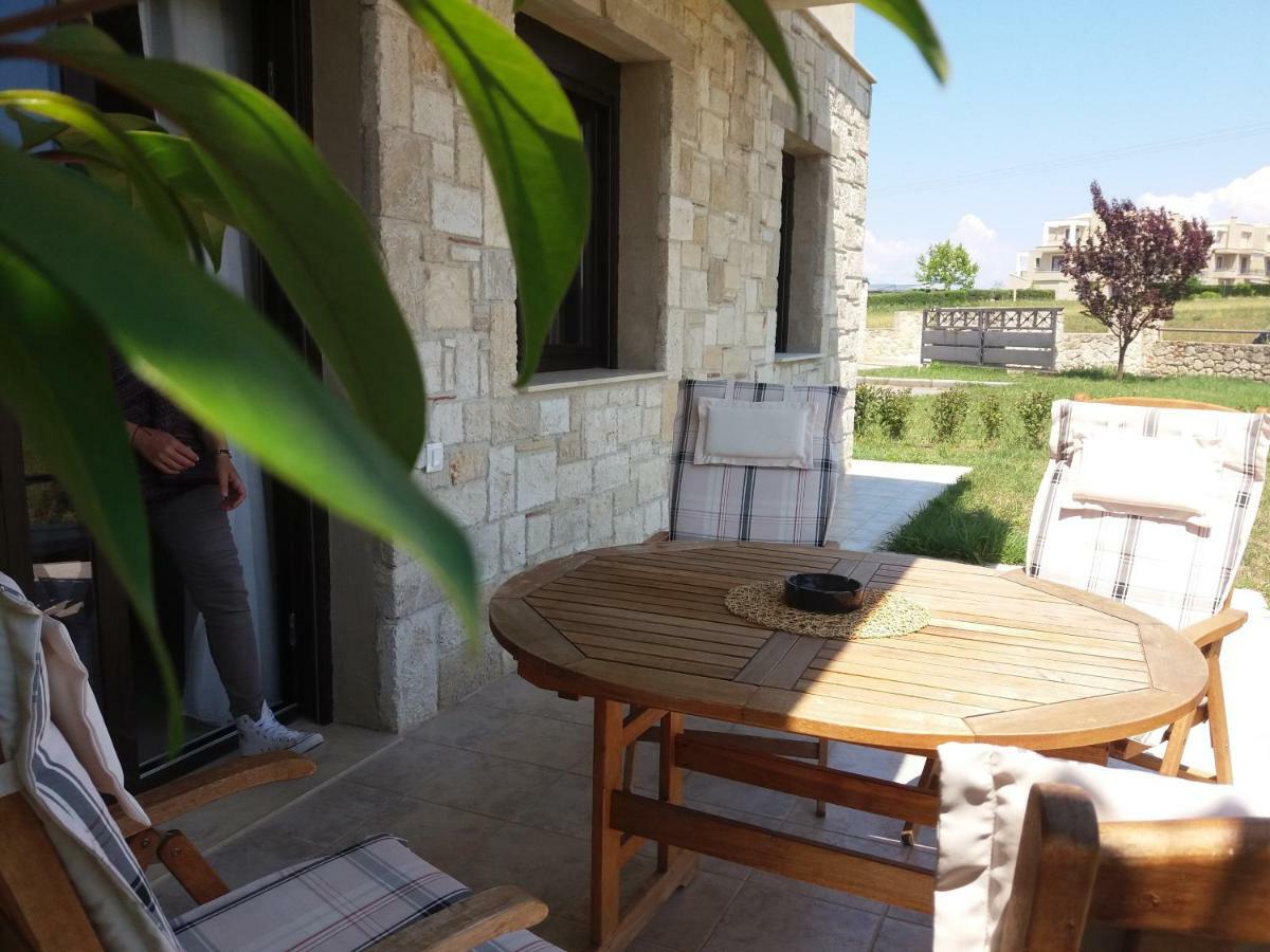 Alkyoni House In Afytos Villa Bagian luar foto